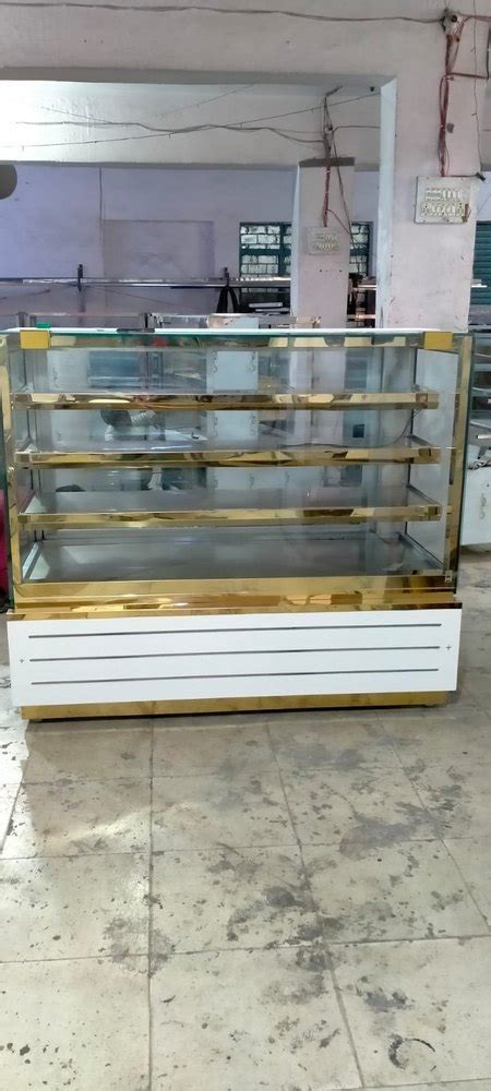 Metal Display Counter For Bakery At Rs Sq Ft In Noida Id