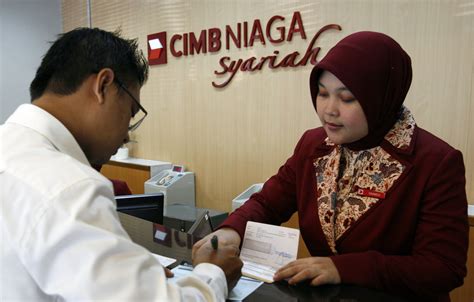 Qanun Keuangan Syariah Jadi Kontroversi Bank Konvensional Hengkang