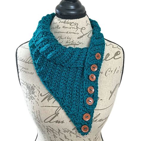 Crochet a Ribbed Bandana Scarf Free Pattern - Simply Hooked by Janet