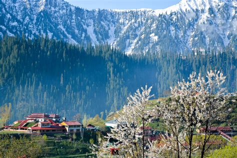 Neelum Valley Azad Kashmir - Pakistan Travel Guide