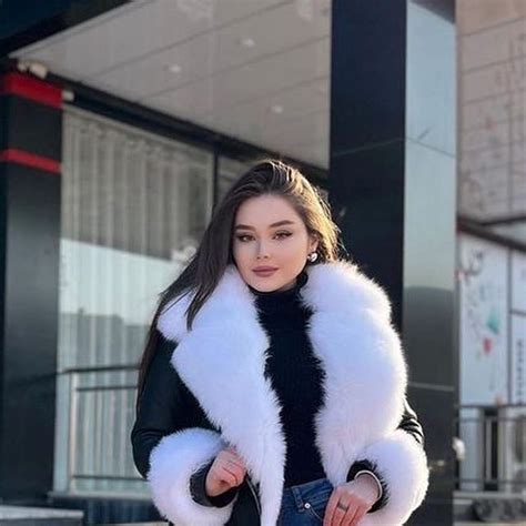 Манижа Азизова🕊 on Instagram: "Нравится образ?😍💞 Да или нет?😁 Какая ...