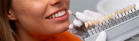 Key Differences Between Teeth Bonding And Veneers Procedure