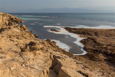 Litoral Do Assal Do Lago Salino Em Djibou Imagem De Stock Imagem De