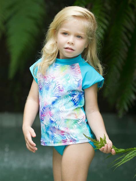Escargot Paradise Toddler Girls Suntop Set