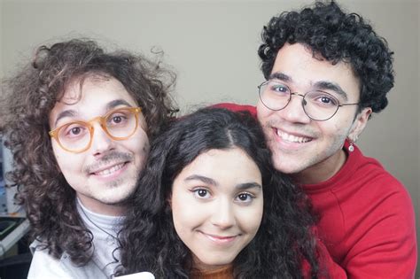 A Gazeta Vocês sabiam Trio de irmãos do ES bomba no Tik Tok