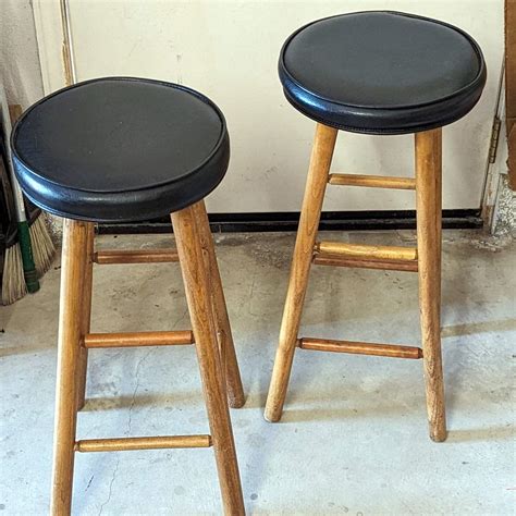 Lot Stools Slocal Estate Auctions Network