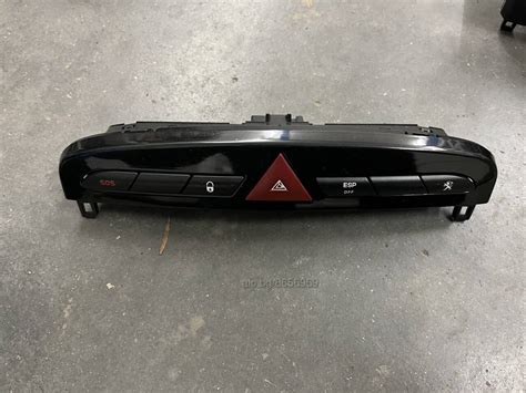 Конзола копче аварийни, ESP ИСП бутон Peugeot 308 1.6 HDI 1.6hdi Face ...