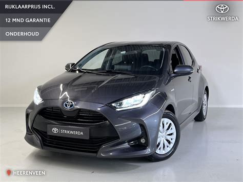 Toyota Yaris Hybrid Active Limited Apple Carplay Android Auto