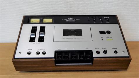 Akai Cs D Stereo Cassette Deck Vintage Hifi Youtube