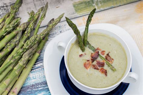 Grüne Spargelsuppe Rezept Auftakt in den Frühling