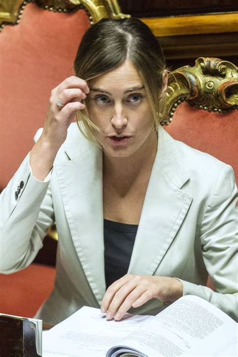 Maria Elena Boschi In Bikini Al Mare Il Messaggero It