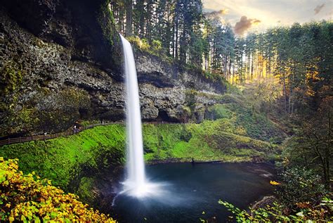 The 6 Best Oregon Waterfalls Near The Willamette Valley