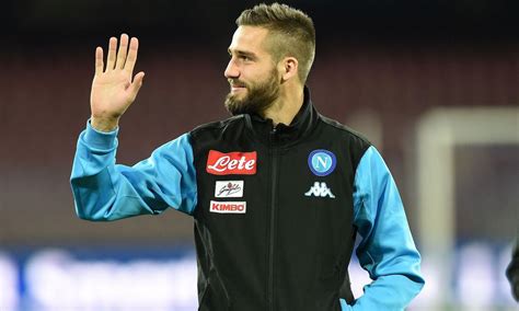 Lazio Spunta Pavoletti Per L Attacco Calciomercato Calciomercato