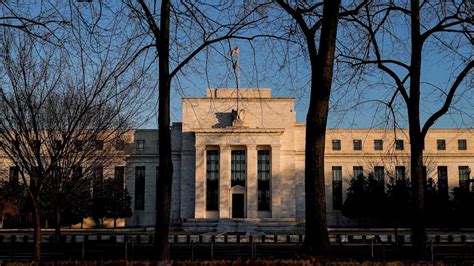 Fed Leaves Interest Rates Unchanged Delaying Anticipated Rate Cuts