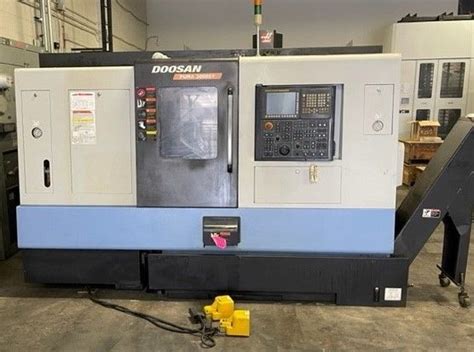 Doosan FANUC 31I CNC CONTROL 6000 RPM PUMA 2000SY CNC UNIVERSAL LATHE