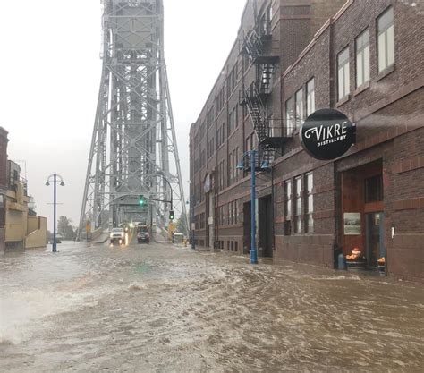 High Winds And Waves Contribute To Flooding In Duluths Canal Park R