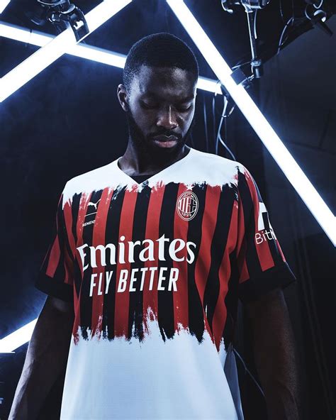 Nova Quarta Camisa Do Milan 2022 PUMA Mantos Do Futebol