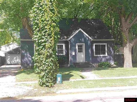 705 2nd St Nw Waseca Mn 56093 See Est Value Schools And More