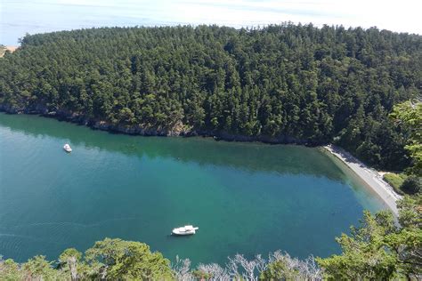 Lopez And Orcas Fire Team Up For Rescue At Watmough Bay The Journal