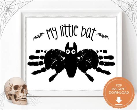 Bat Halloween Handprint Craft, DIY Craft for Kids Art, Halloween ...