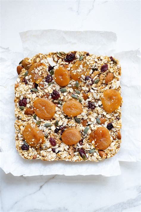 Easy Date Granola Bars A Cedar Spoon