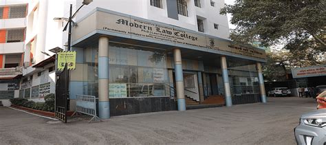 Progressive Education Society's Modern Law College, Pune, Maharashtra ...