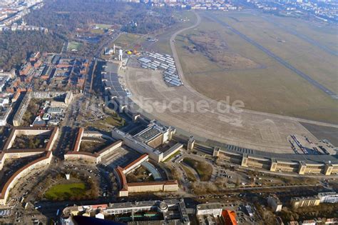 Berlin Aus Der Vogelperspektive Gel Nde Des Ehemaligen Flughafens