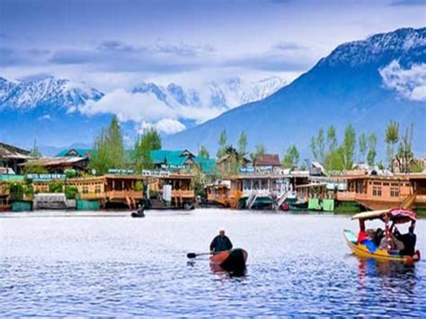 Irctc Takes You To “paradise On Earth” Kashmir Coveringindia