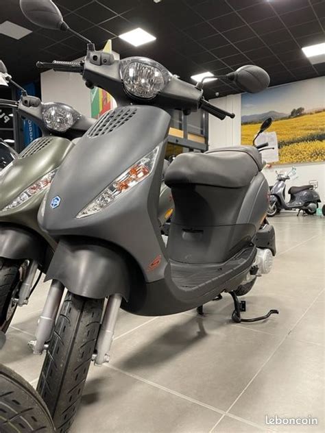 Scooters Piaggio Zip 50 Iget Euro 5 Neufs 0 Km Gtie 2 Ans Motos