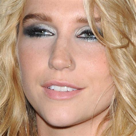 Kesha Makeup Steal Her Style