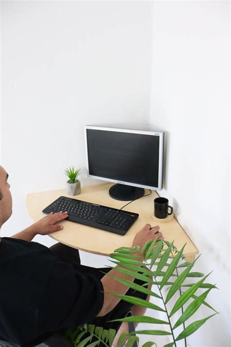 Plywood Furniture Computer Desk Wall Mount Corner Desk Floating Table