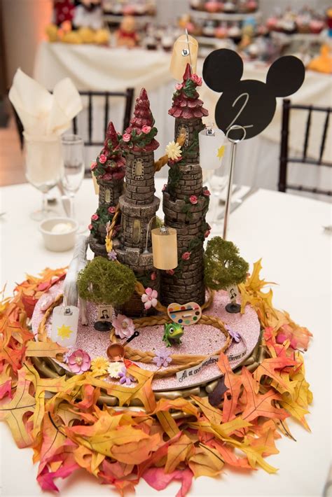 You Have To See This Weddings Insanely Detailed Centrepieces Based On