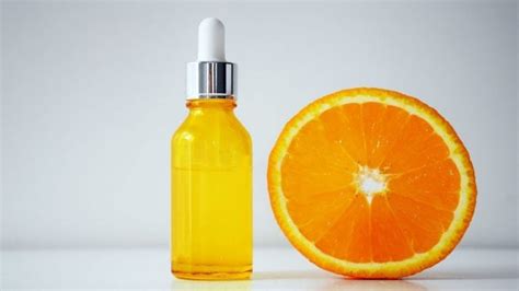 Sérums de vitamina C Qué son beneficios y cómo aplicar