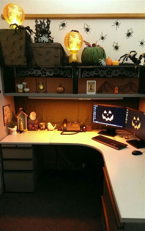 Best 25+ Halloween cubicle ideas on Pinterest | Halloween office ...