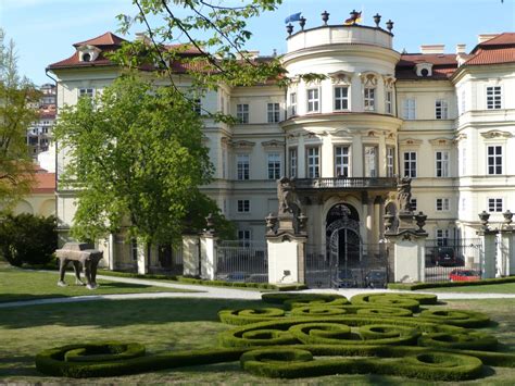 Fotos gratis arquitectura césped villa palacio edificio castillo