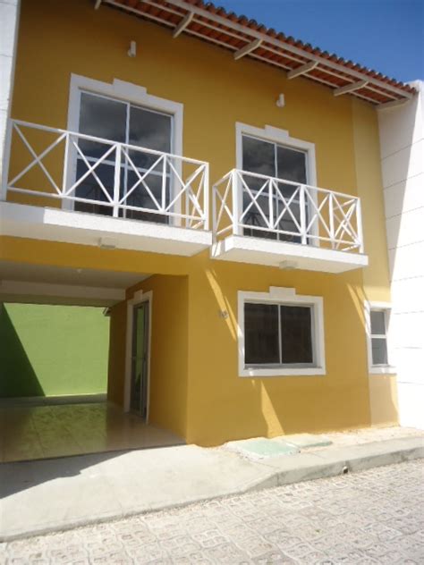 Casa para alugar Rua Freire Alemão 460 Serrinha Fortaleza CE