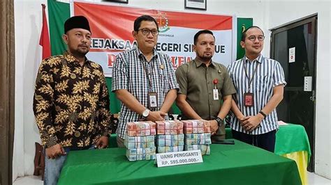 Kejari Simeulue Terima Pembayaran Uang Pengganti Terpidana Korupsi