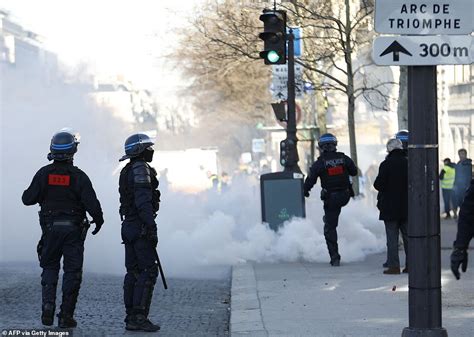 Riot Police Fire Tear Gas On Diners At Restaurants In Paris Covid