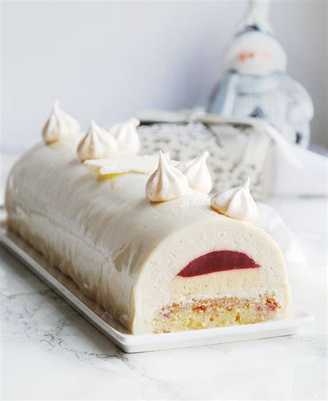 Buche De Noel Mangue Framboise Mangue Buche
