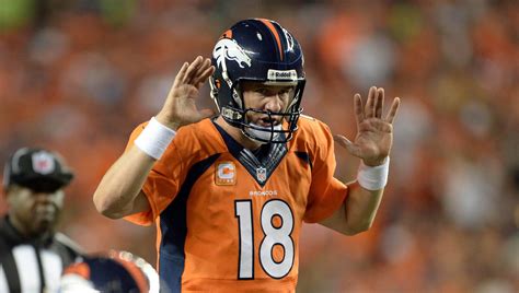 Manning fires seven TD passes as Broncos crush Ravens