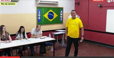 Bolsonaro Vota E N O Se Compromete A Respeitar O Resultado Das Elei Es