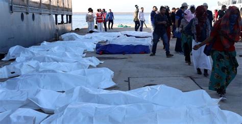 M S De Inmigrantes Muertos En Un Naufragio Frente A Las Costas De