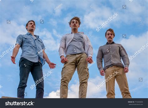 2946 Low Angle Shooting Images Stock Photos And Vectors Shutterstock