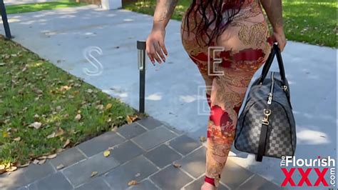 Swimming Pool Threesome Search XVIDEOS