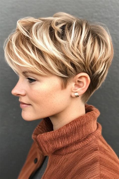 Bold And Beautiful Blonde Pixie With Caramel Highlights In Short Hair Cuts Sleek Short