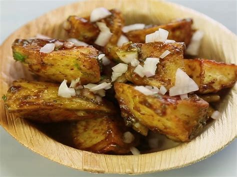 चटपटी आलू चाट रेसिपी Chatpati Aloo Chaat Recipe In Hindi Chatpati Aloo Chaat Banane Ki Vidhi