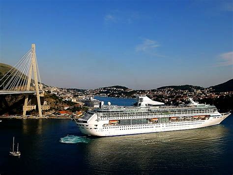 Cruise Ship Ship Passenger Ship Wallpaper 🔥 Free Top Wallpapers