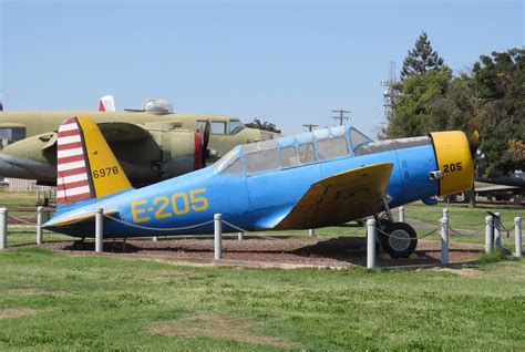 Vultee Bt 13 Valiant 42 89678 Castle Air Museum Atwater Flickr