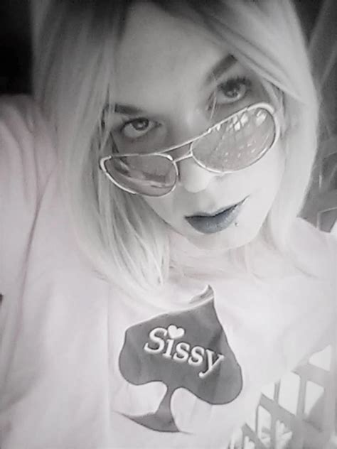 Some Selfies Nude Pics XHamster