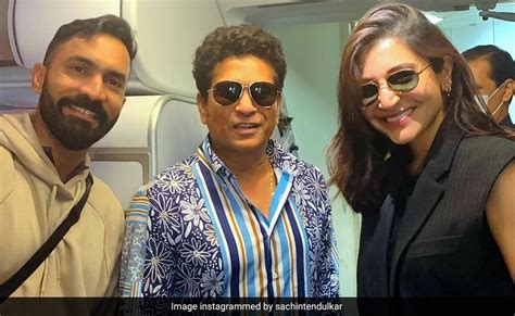 Viral In Flight Pic Of Anushka Sharma With Sachin Tendulkar And Dinesh